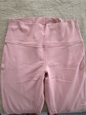 High-Waist Peach Align Legging